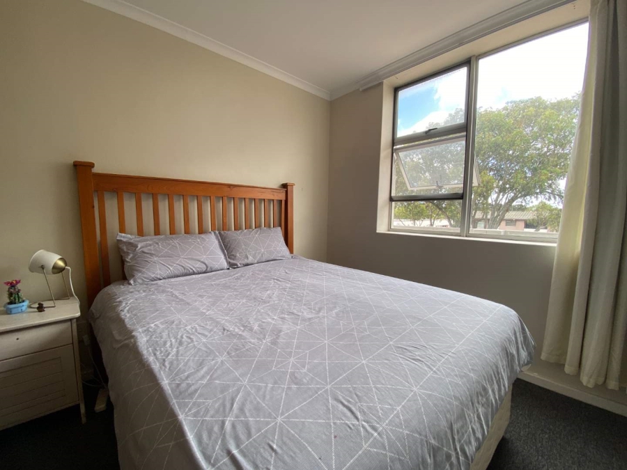 2 Bedroom Property for Sale in Wynberg Western Cape